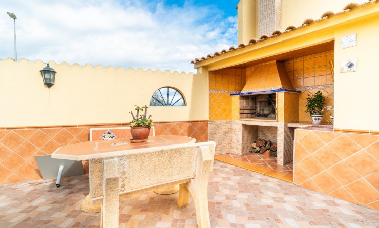 Wederverkoop - Rijwoning - Orihuela - Desamparados-Hurchillo-Torremendo