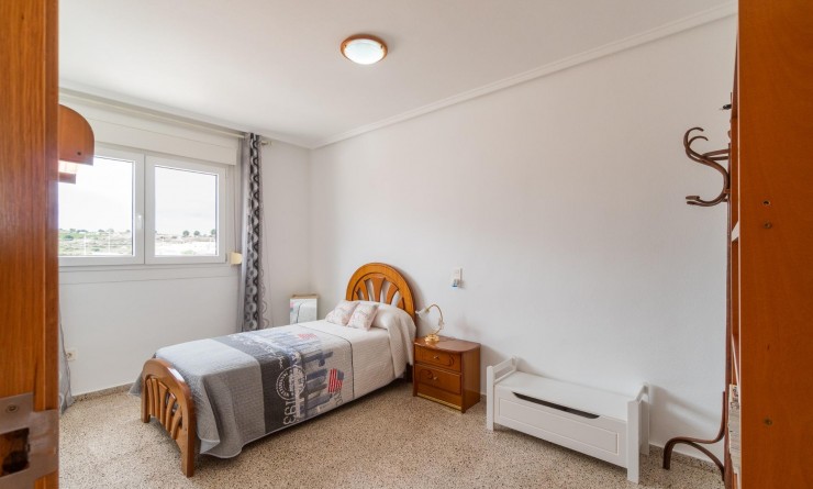 Wederverkoop - Rijwoning - Orihuela - Desamparados-Hurchillo-Torremendo