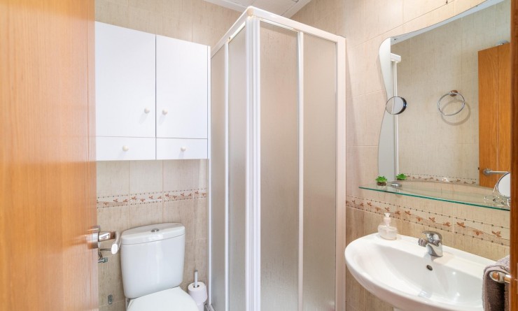 Wederverkoop - Rijwoning - Orihuela - Desamparados-Hurchillo-Torremendo