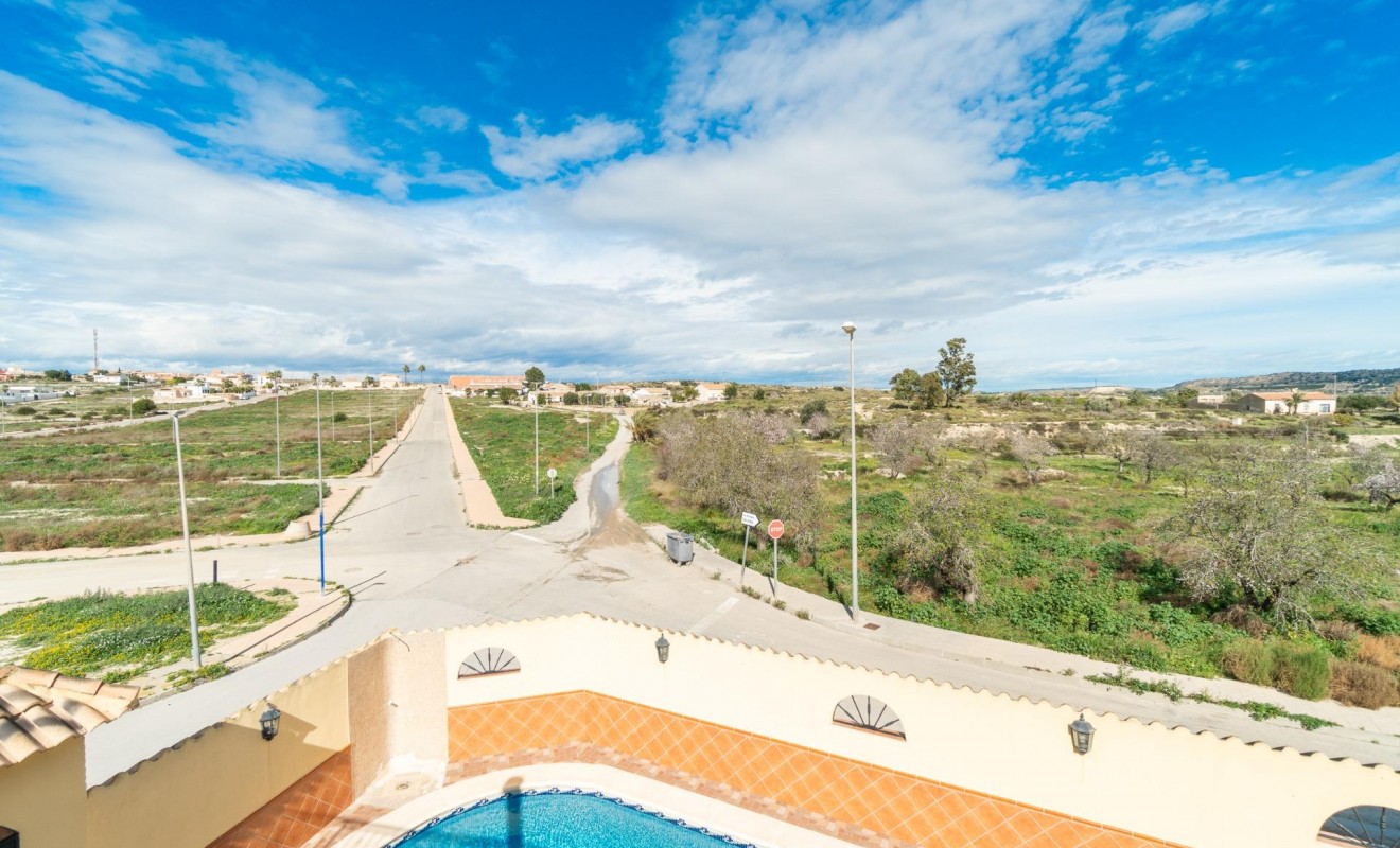 Wederverkoop - Rijwoning - Orihuela - Desamparados-Hurchillo-Torremendo