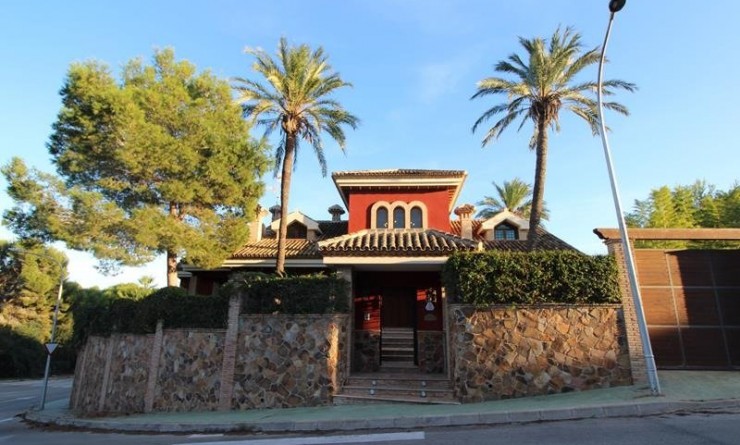 Wederverkoop - Villa - Orihuela - Campoamor