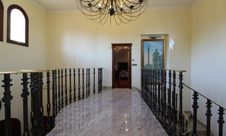 Wederverkoop - Villa - Orihuela - Campoamor