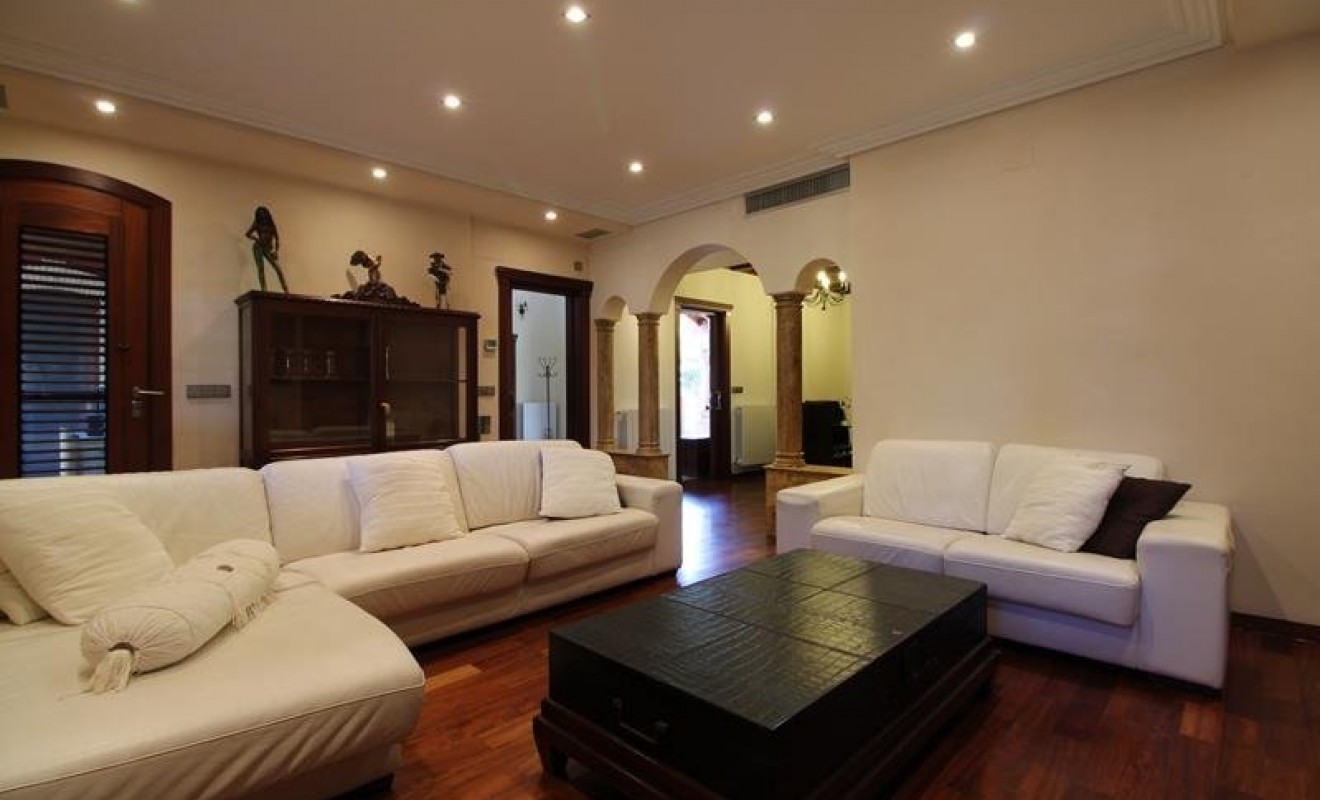 Wederverkoop - Villa - Orihuela - Campoamor