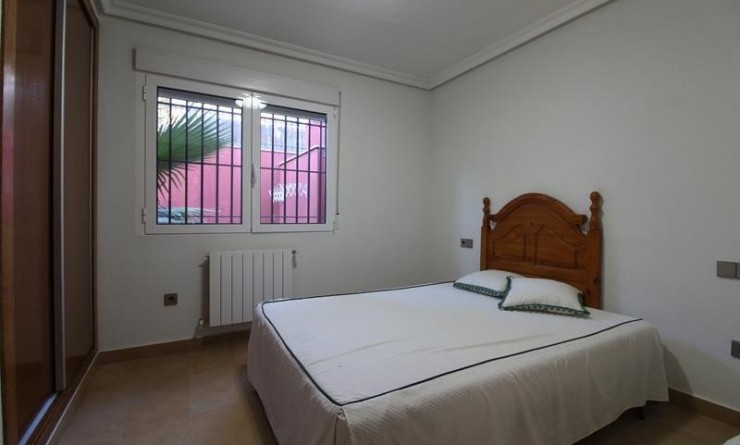 Wederverkoop - Villa - Orihuela - Campoamor