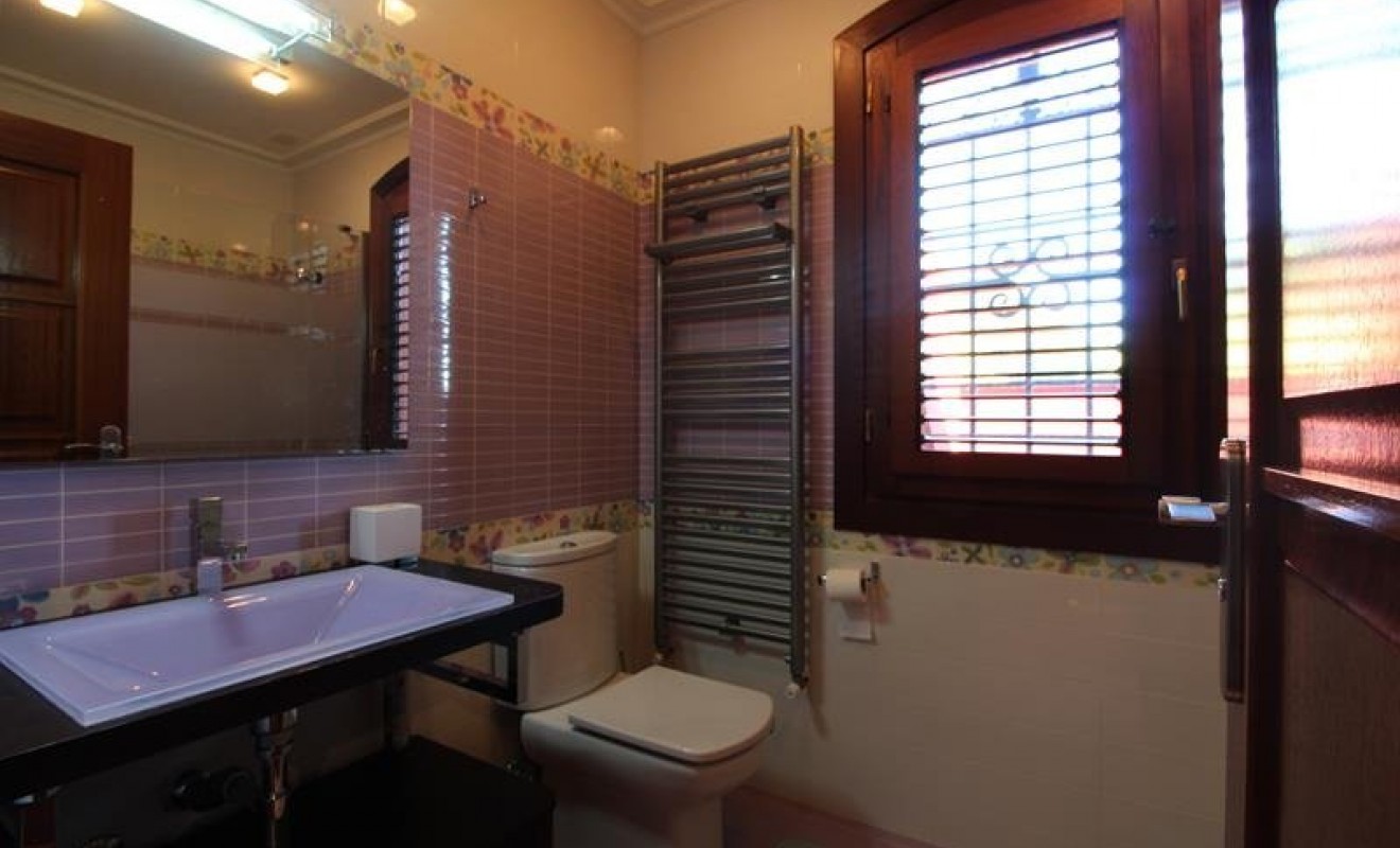 Wederverkoop - Villa - Orihuela - Campoamor