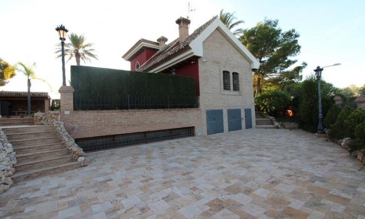 Wederverkoop - Villa - Orihuela - Campoamor