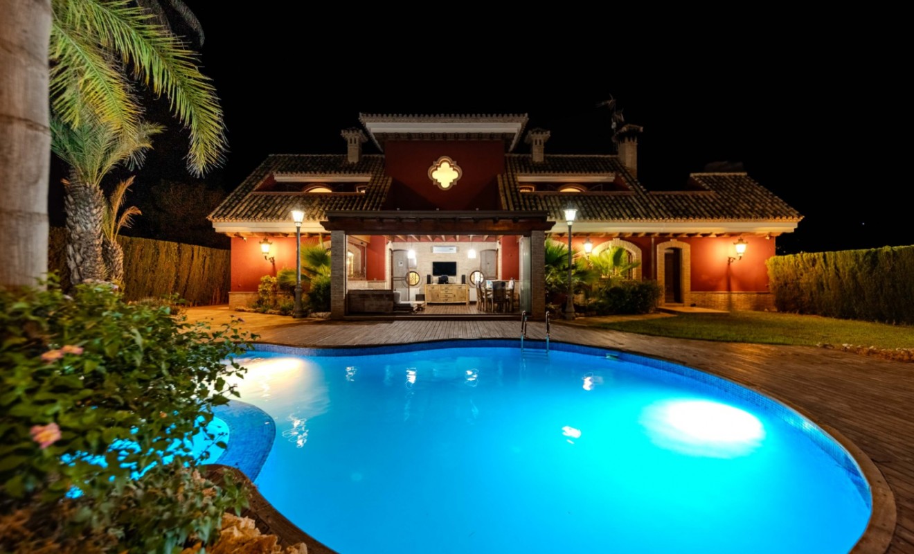 Wederverkoop - Villa - Orihuela - Campoamor