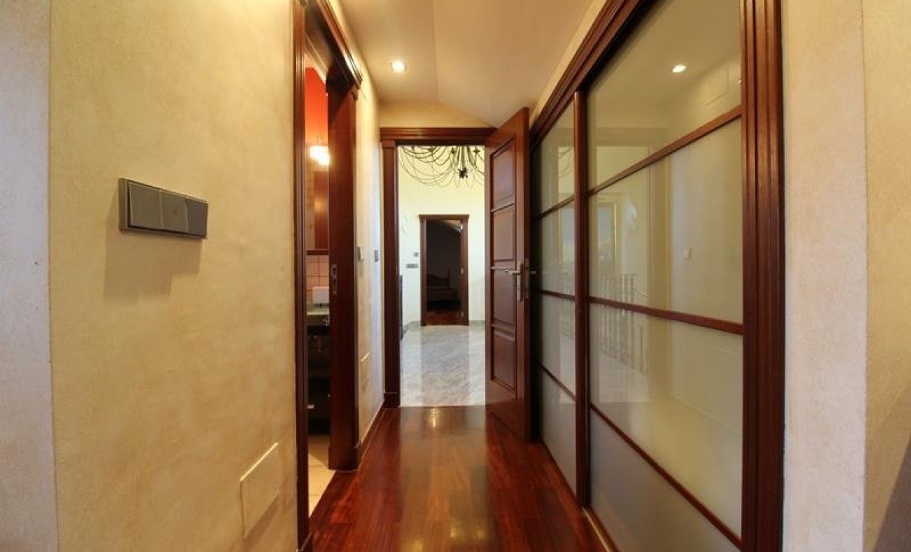 Wederverkoop - Villa - Orihuela - Campoamor