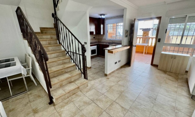 Wederverkoop - Herenhuis - Guardamar del Segura - Urbanizaciones