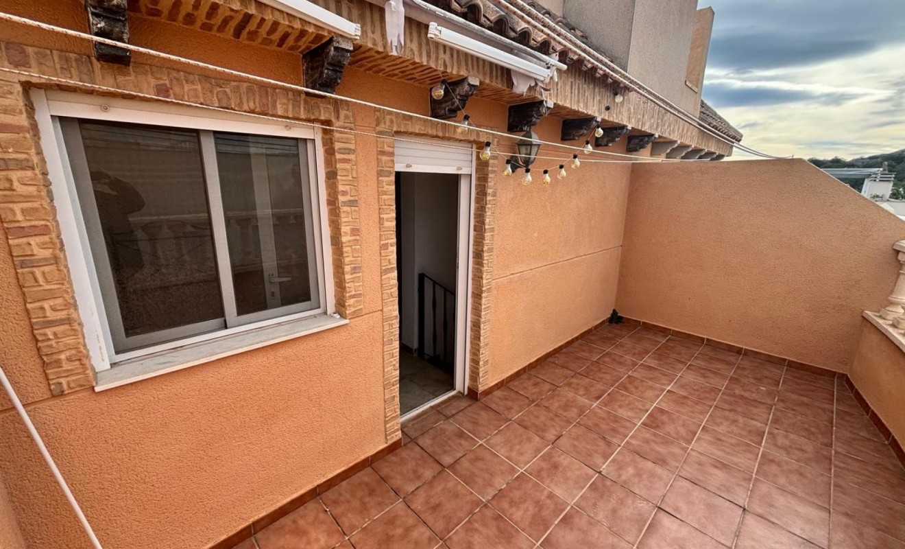 Wederverkoop - Herenhuis - Guardamar del Segura - Urbanizaciones