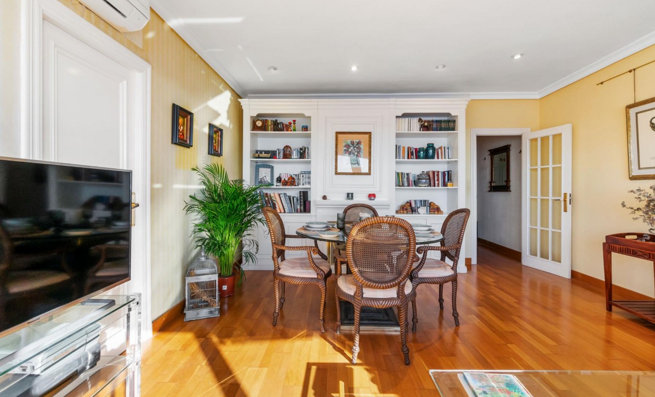 Revente - Apartamento - Torrevieja - Piscinas naturales