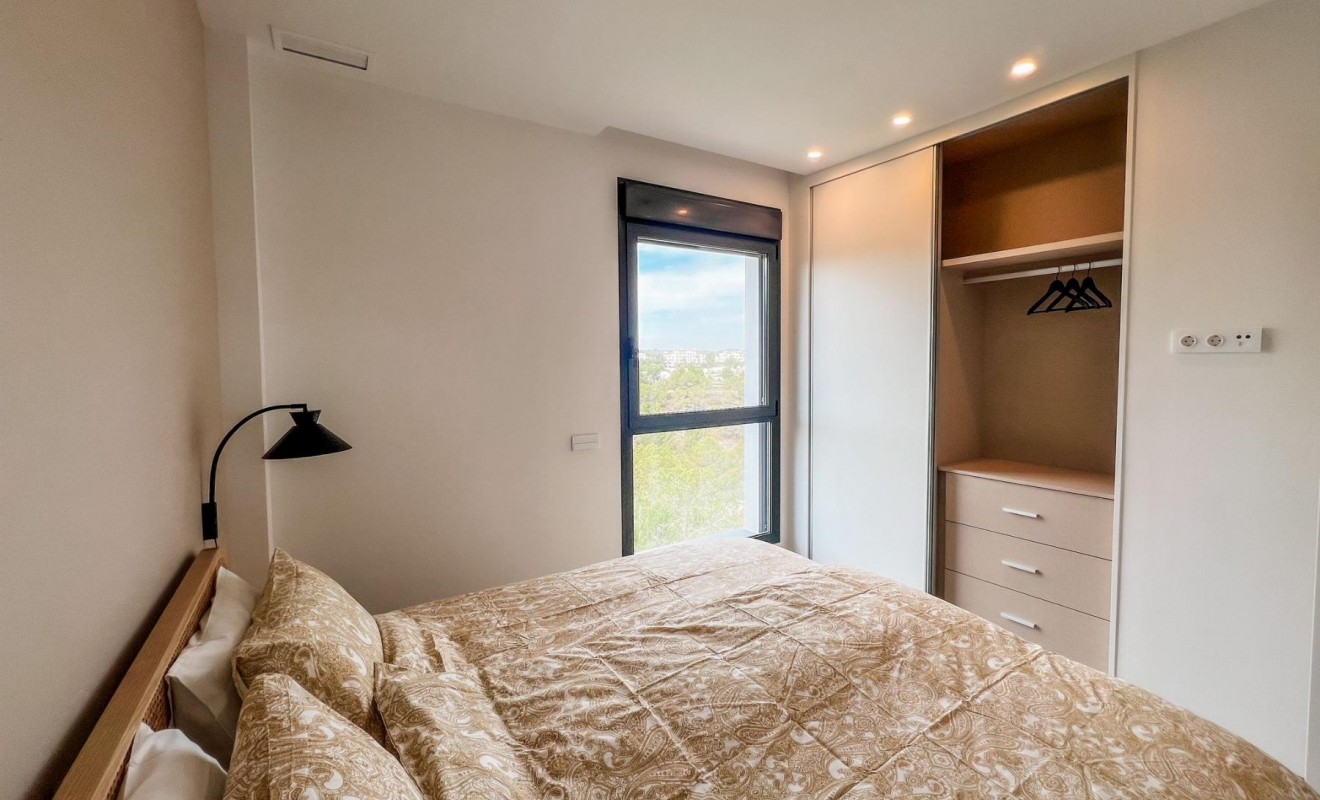 Sale - Apartamento - Orihuela Costa - Las Colinas Golf