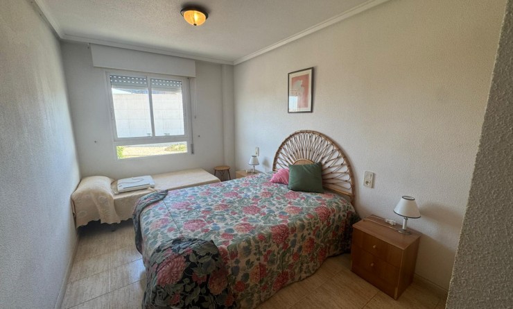 Wederverkoop - Apartamento - Torrevieja - Playa del Acequión
