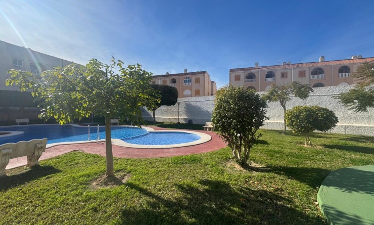 Wederverkoop - Apartamento - Torrevieja - Playa del Acequión