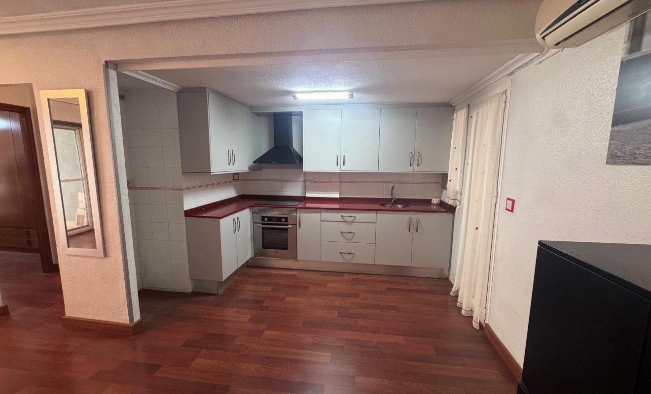 Wederverkoop - Apartamento - Torrevieja - Playa del Acequión