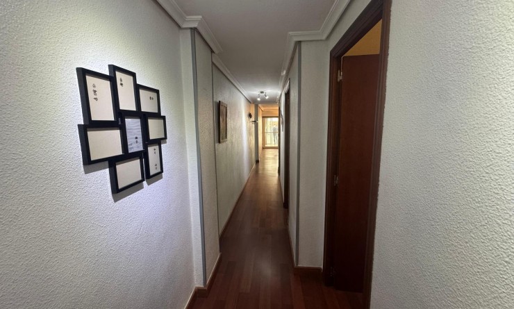 Wederverkoop - Apartamento - Torrevieja - Playa del Acequión