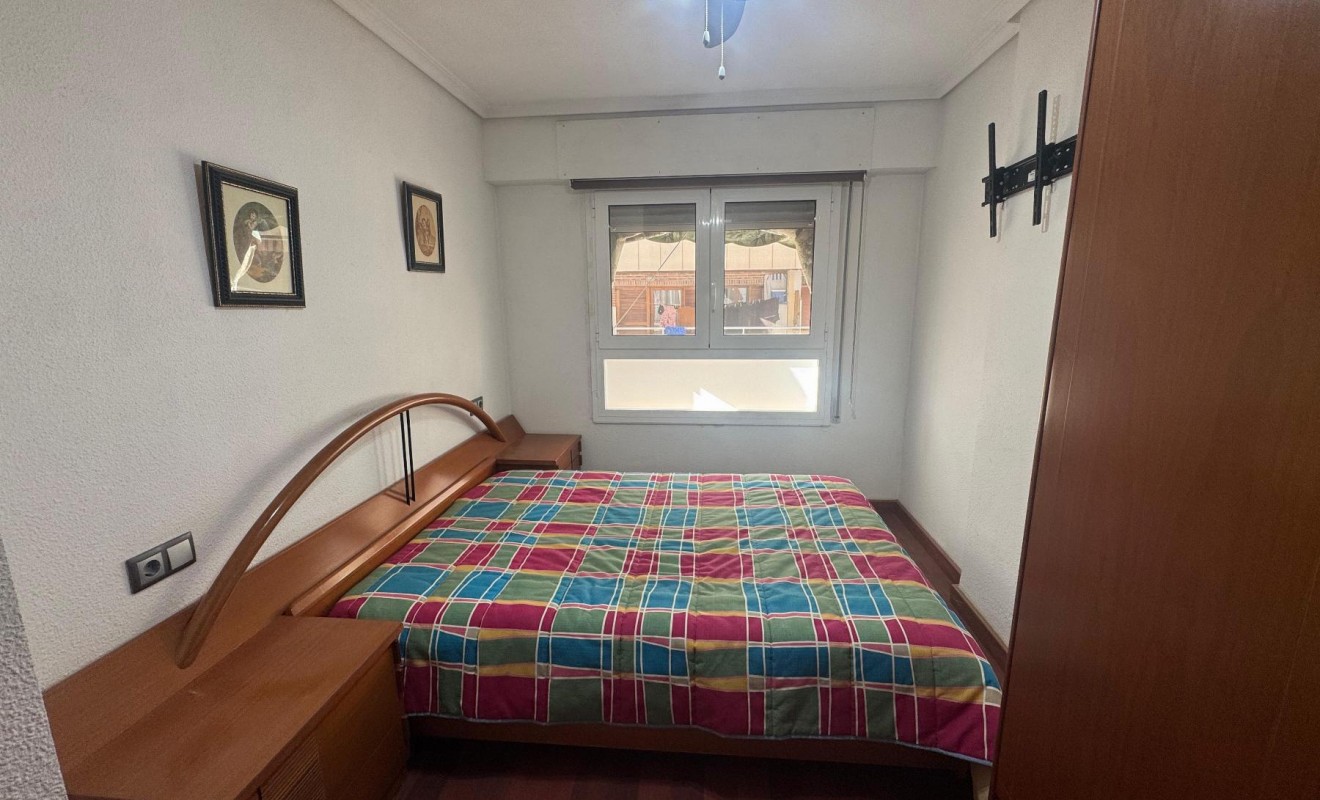 Wederverkoop - Apartamento - Torrevieja - Playa del Acequión