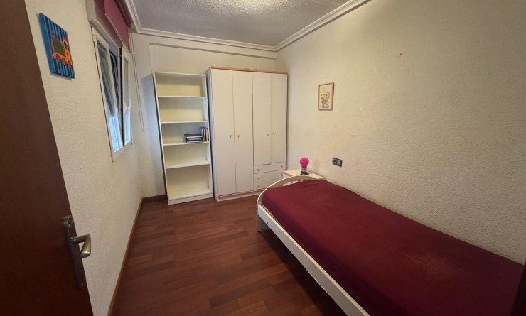 Wederverkoop - Apartamento - Torrevieja - Playa del Acequión