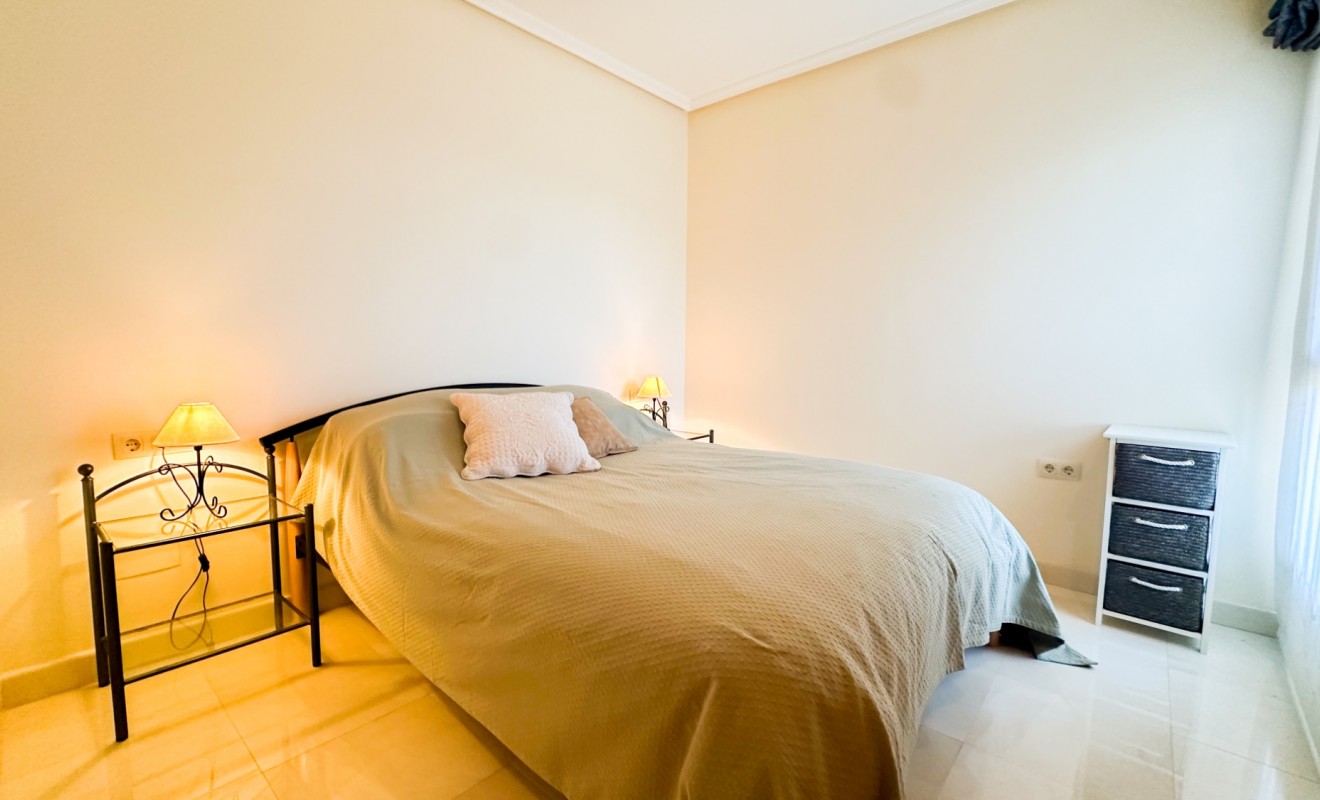 Wederverkoop - Apartment / flat - Orihuela Costa - Villamartín