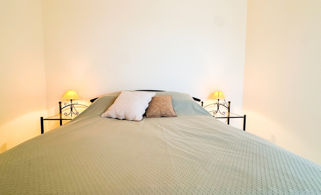 Wederverkoop - Apartment / flat - Orihuela Costa - Villamartín