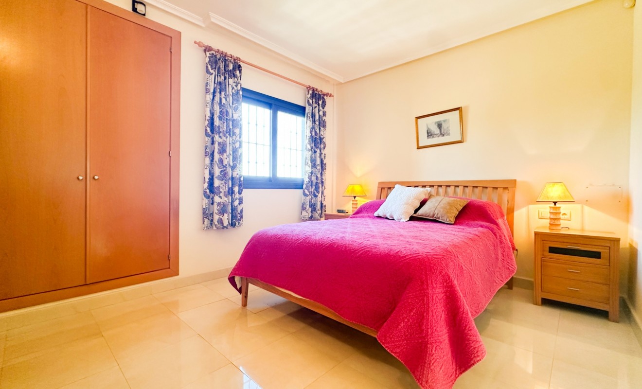 Wederverkoop - Apartment / flat - Orihuela Costa - Villamartín