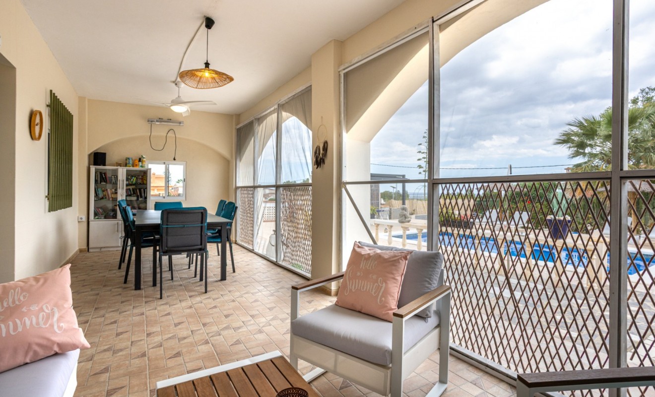 Sale - Country Property/Finca - Albatera