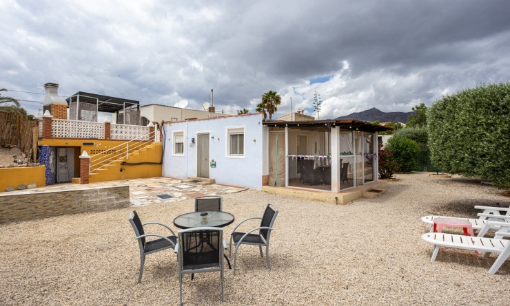 Sale - Country Property/Finca - Albatera