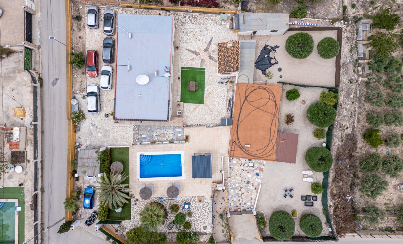 Sale - Country Property/Finca - Albatera