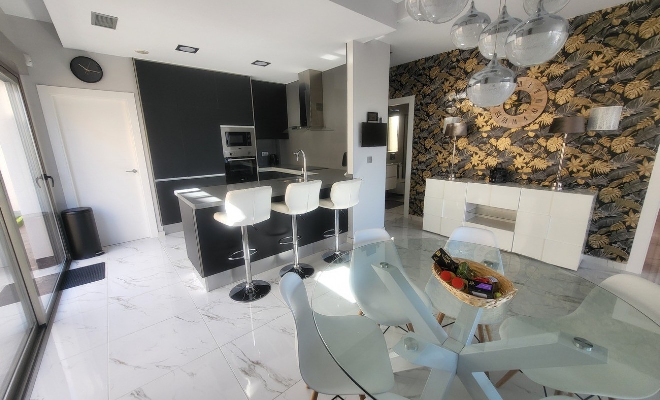 Wederverkoop - Villa - Villamartín