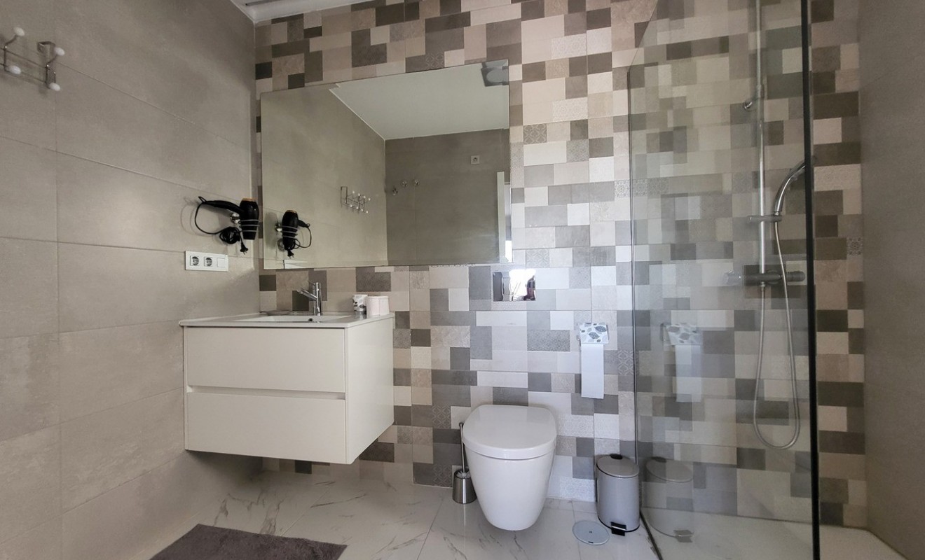 Wederverkoop - Villa - Villamartín