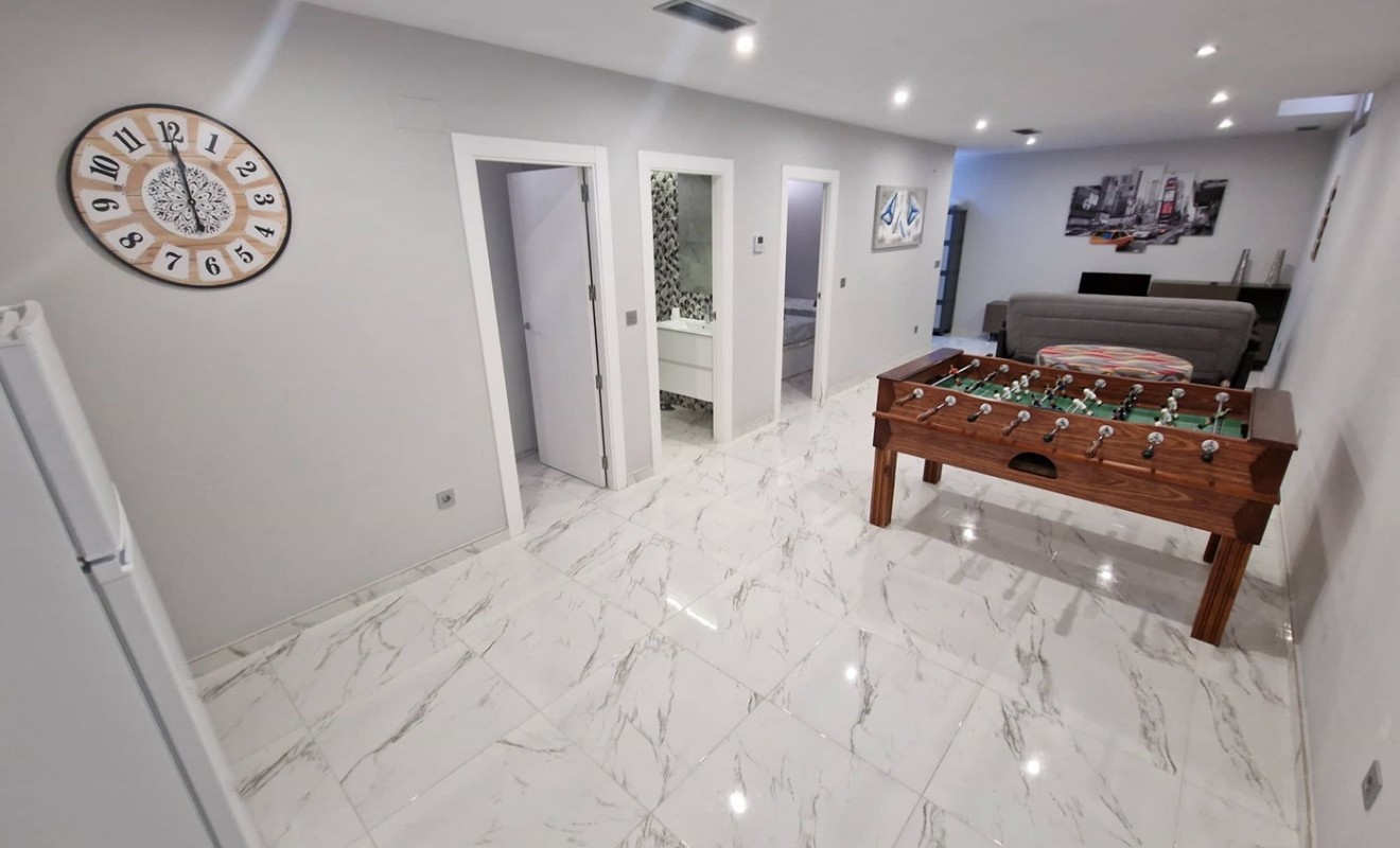 Wederverkoop - Villa - Orihuela Costa - Villamartín