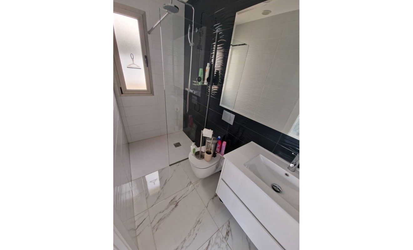 Wederverkoop - Villa - Orihuela Costa - Villamartín