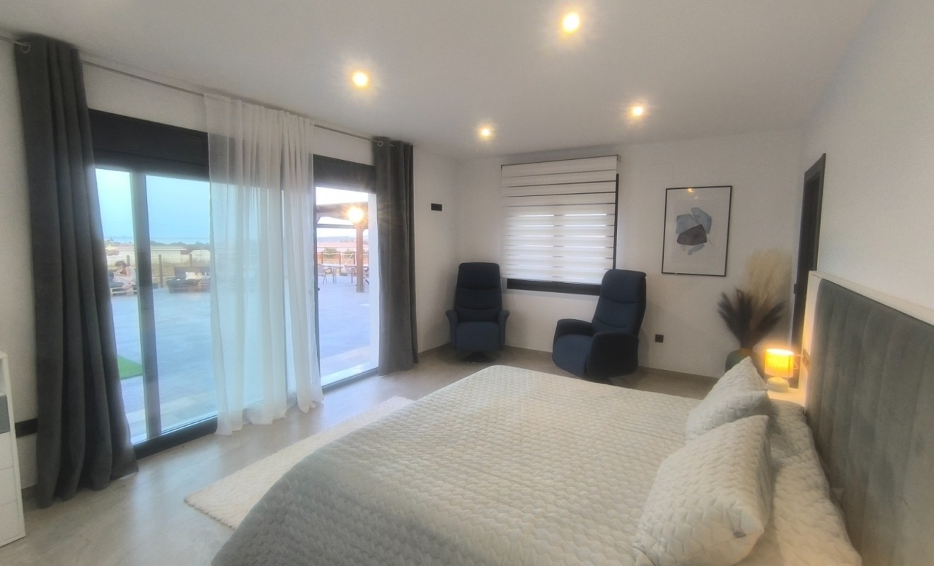 Wederverkoop - Villa - Los Montesinos - La herrada