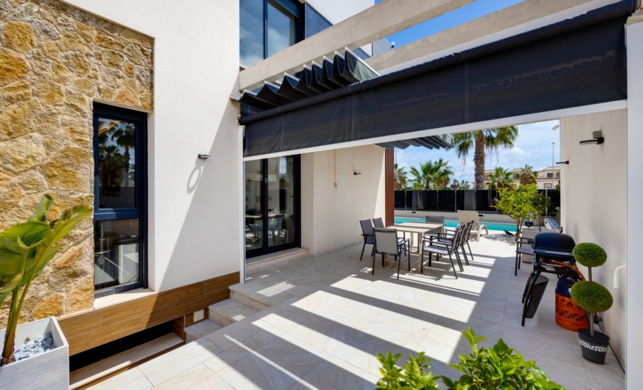 Wederverkoop - Villa - Orihuela - Lomas de Cabo Roig