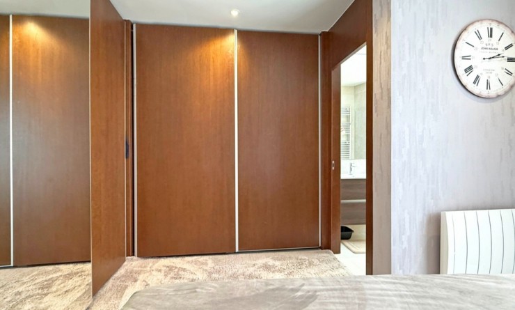 Wederverkoop - Detached villa - Orihuela Costa - Villamartín