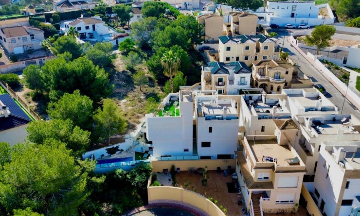 Wederverkoop - Detached villa - Orihuela Costa - Villamartín