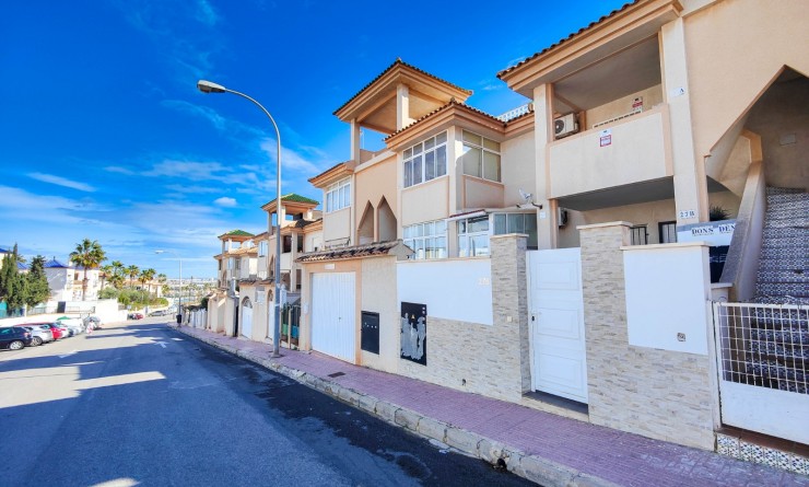 Wederverkoop - Top Floor Bungalow - Torrevieja - Punta prima