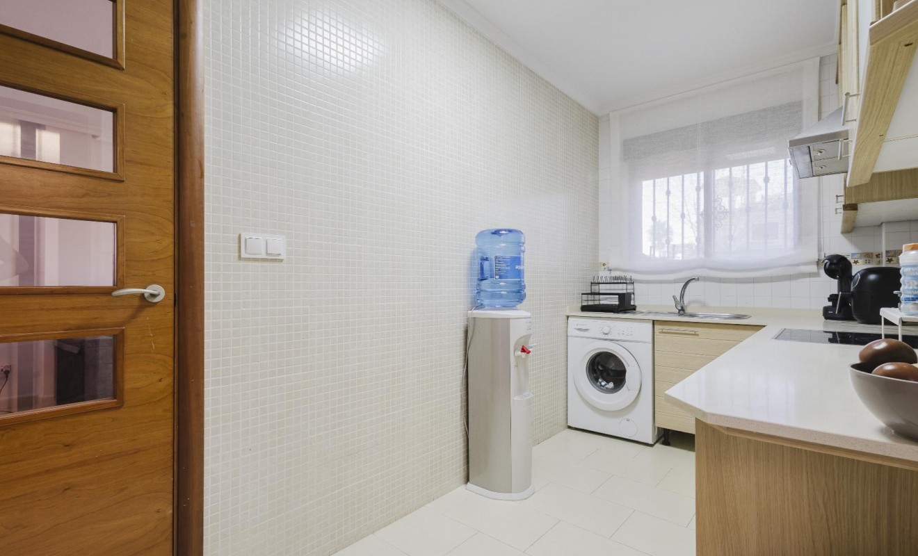 Wederverkoop - Chalet - Torrevieja - Aguas Nuevas