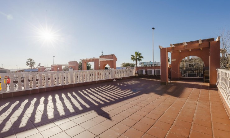 Wederverkoop - Chalet - Torrevieja - Aguas Nuevas