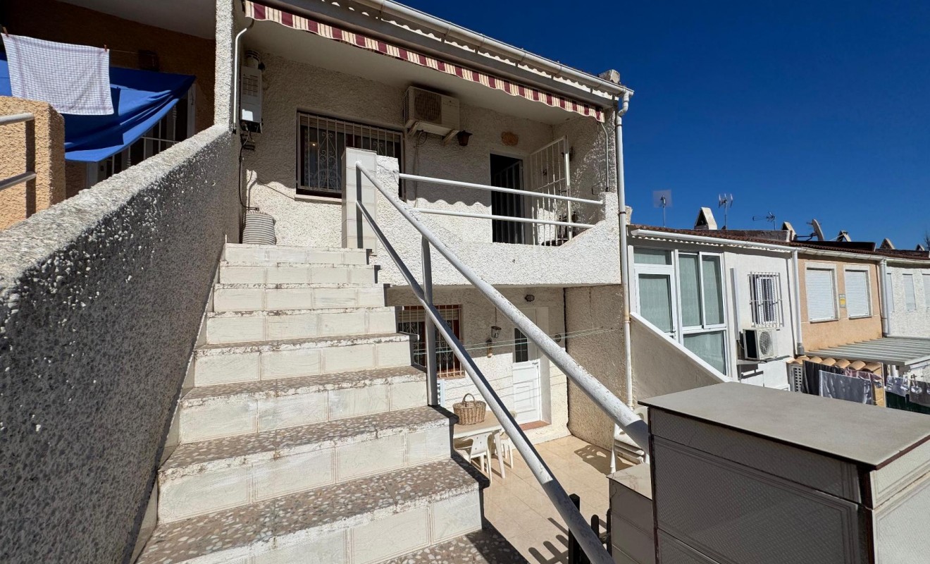 Wederverkoop - Casa - Torrevieja - Los balcones