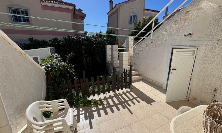 Wederverkoop - Casa - Torrevieja - Los balcones