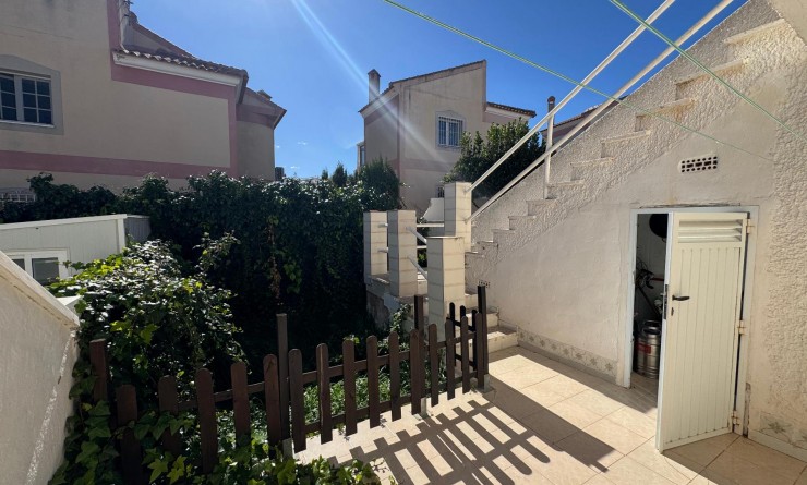 Wederverkoop - Casa - Torrevieja - Los balcones