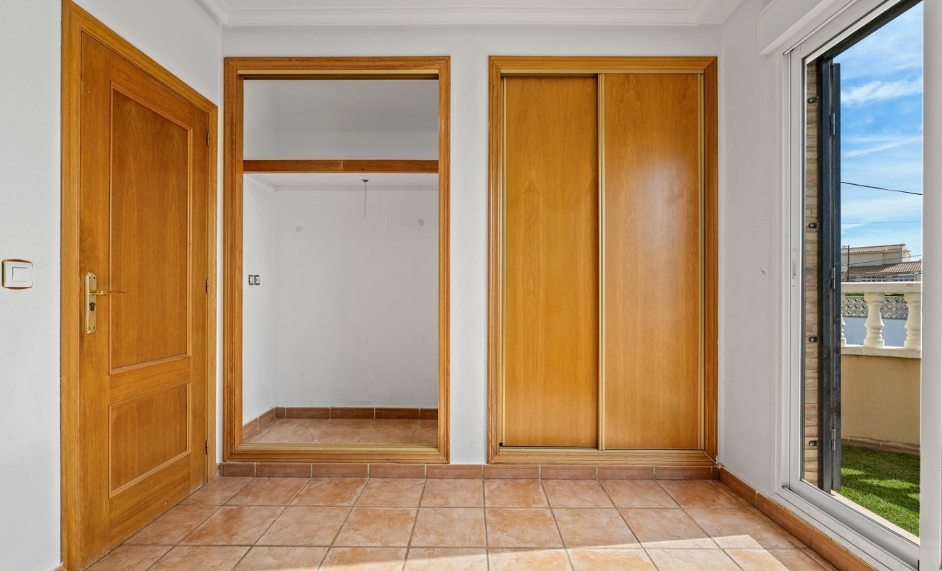 Wederverkoop - Villa - Orihuela Costa - Castillo de Don Juan