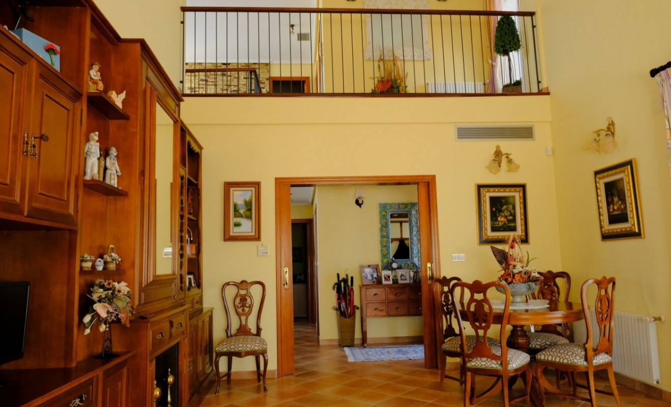 Wederverkoop - Finca / Country Property - Orihuela