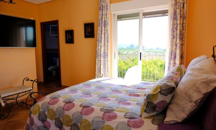 Wederverkoop - Finca / Country Property - Orihuela