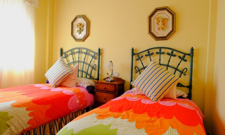 Wederverkoop - Finca / Country Property - Orihuela