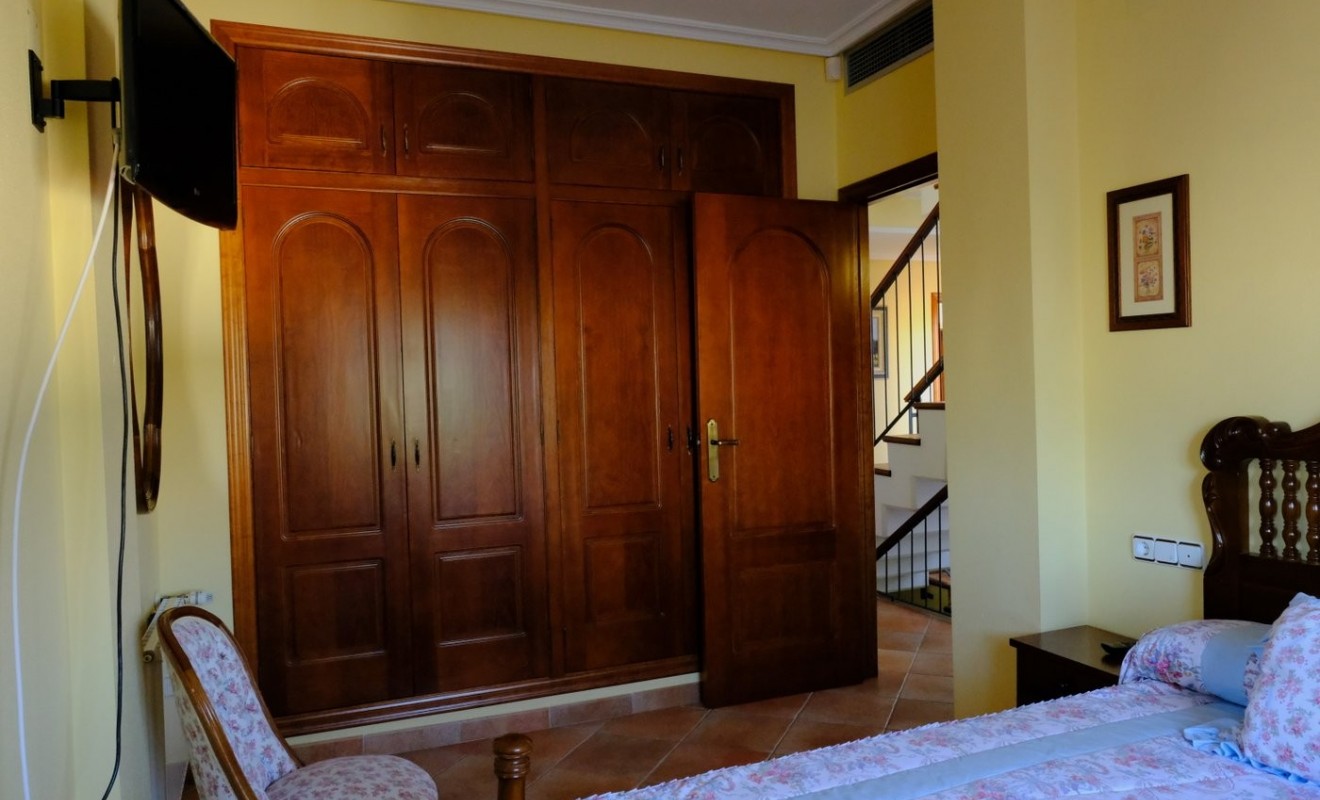 Wederverkoop - Finca / Country Property - Orihuela