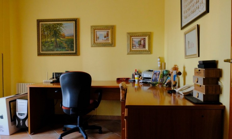 Wederverkoop - Finca / Country Property - Orihuela