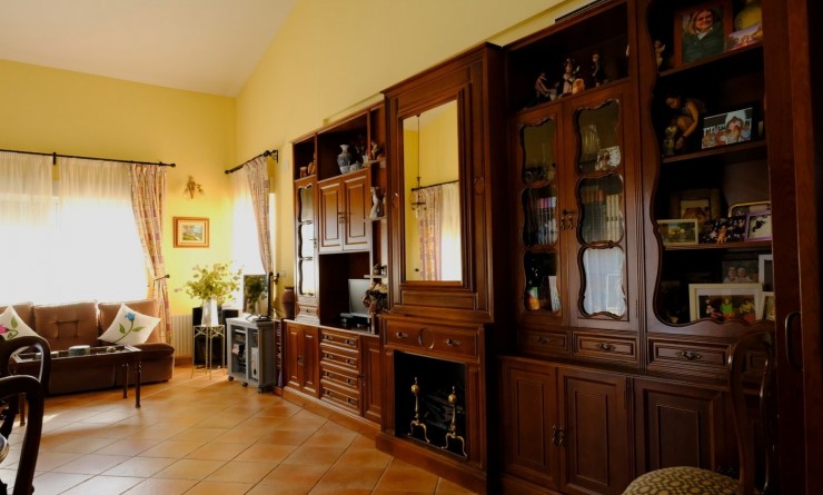 Wederverkoop - Finca / Country Property - Orihuela
