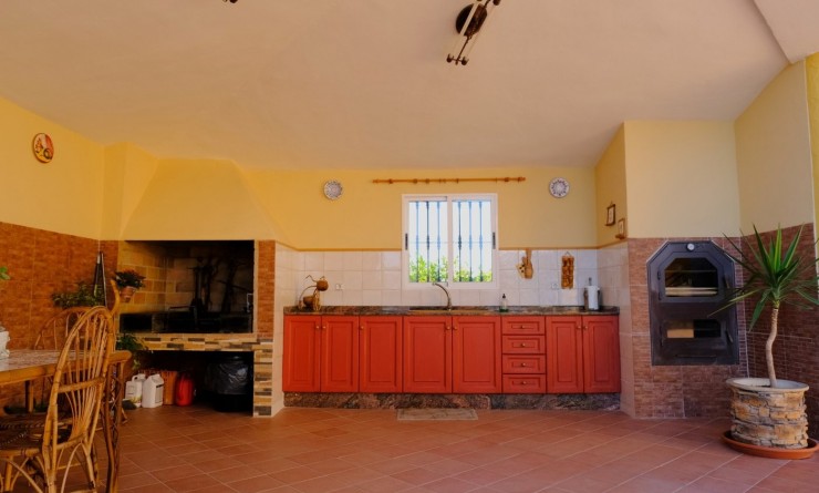Wederverkoop - Finca / Country Property - Orihuela